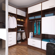 walk-in wardrobe