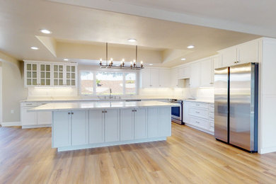 Minimalist kitchen photo in San Luis Obispo