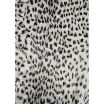 Kylie Collection Gray Black Leopard Print Rug, 5'1"x7'7"