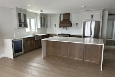 Trendy kitchen photo