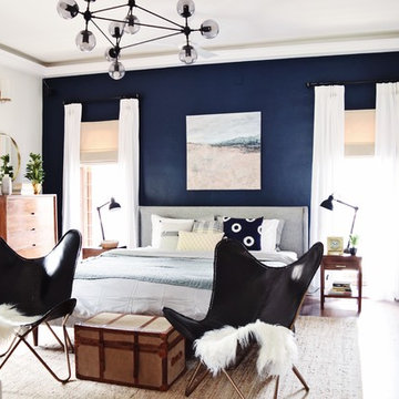 Moody Bachelor pad