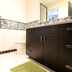 Venuti Woodworking, Inc. - Bathrooms - Bathroom Vanities And Sink Consoles