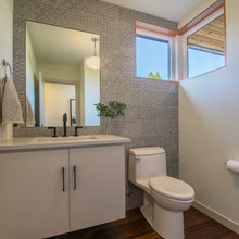 powder room/laundry