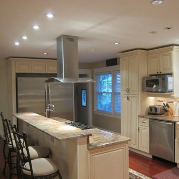 Nantucket kitchen cabinets