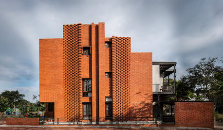 Bangalore Houzz: This Home Celebrates Light, Brick & Floating Balconies