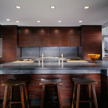 Skybridge Residence