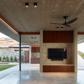 Project | V House