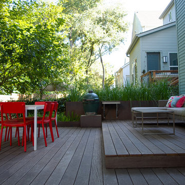 South Lamar Modern Deck