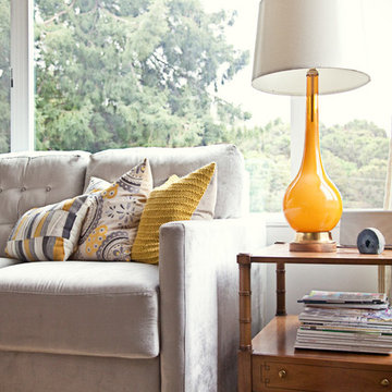 OAKLAND Luxe Mid-Century Living Room