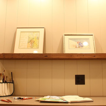 Arts & Crafts Studio