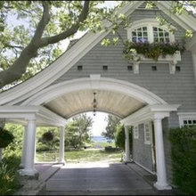 Gargage/Guest Suite