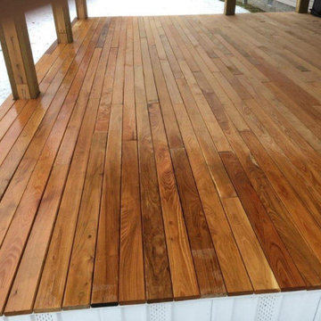 Black Locust Deck - Lost Creek, WV