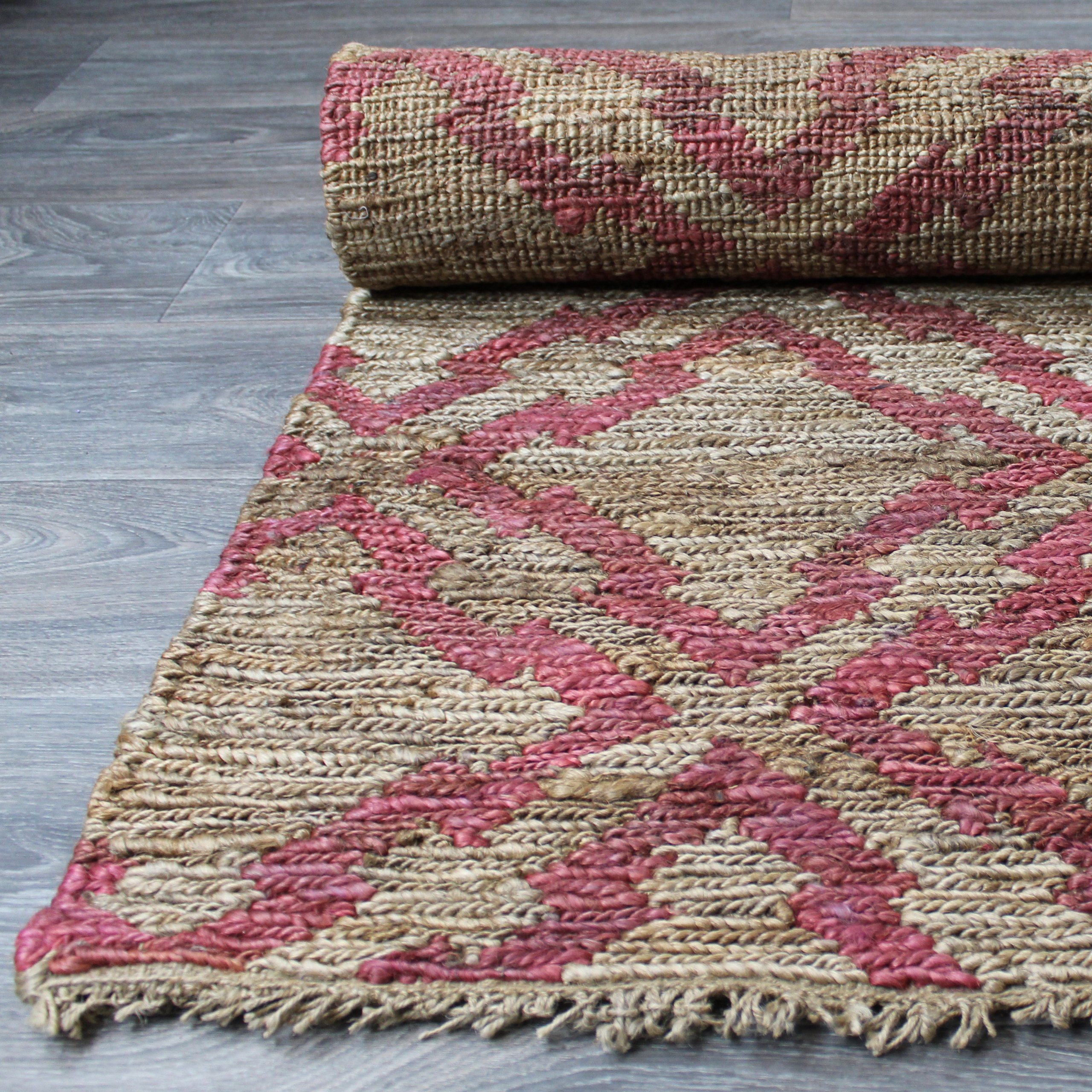 Natural Geo Spontaneous Jute Handwoven Geometric Natural/Maroon Area ...