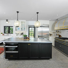 El’s Kitchen Island Pendants