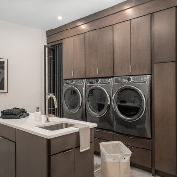 Warm and Functional Laundry Room for a Hosting Home