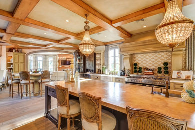 Tuscan kitchen photo in New York