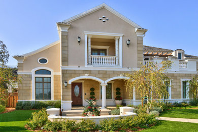 This is an example of a contemporary landscaping in San Francisco.