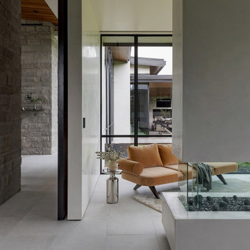 M RESIDENCE
