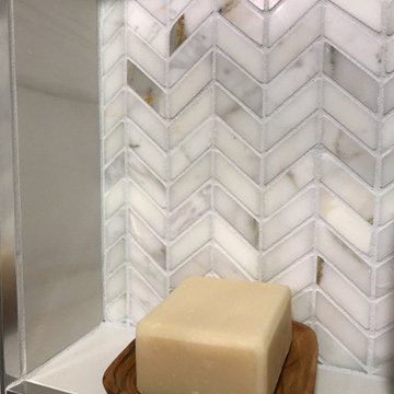 Petite Guest Bath