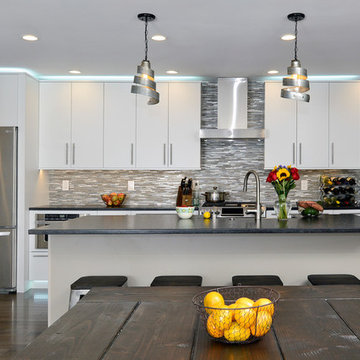 Kitchen cabinets and Silestone countertops