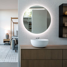 Flambeau Guest Bath