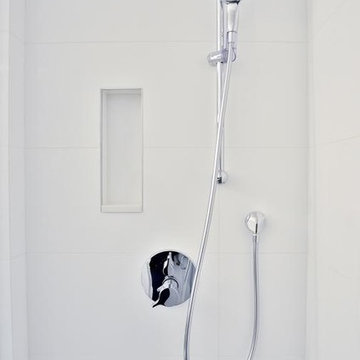 Midtown East, NYC: Modern Bath Remodel
