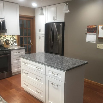 J&K Do-It-Yourself White Shaker Kitchen