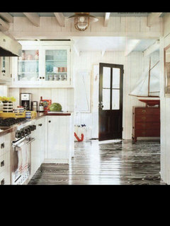 i need advice on colours for my summer house