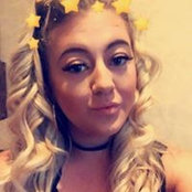 Alix Davies's photo