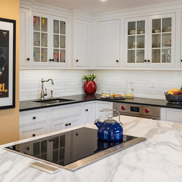 Traditional Farmhouse Kitchen