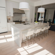 MAIN FLOOR KITCHEN