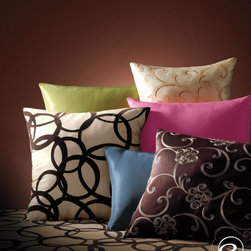 Softline Home Fashions - Softline Home Fashions - Decorative Pillows