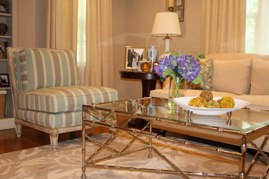 Elegant living room photo in New York