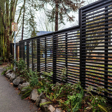 Contemporary Fencing Projects