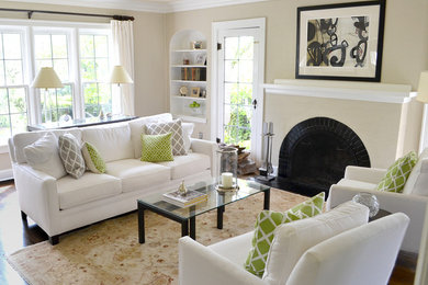 Example of a trendy living room design in Portland
