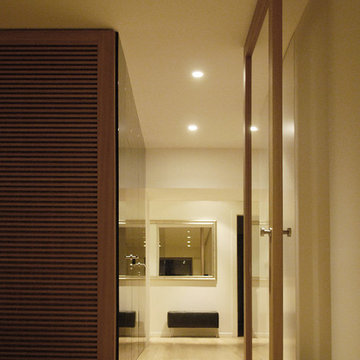 Apartment V