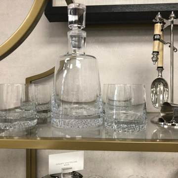 Accessories & Decor