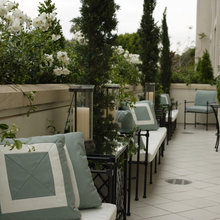 outdoor courtyards & patios