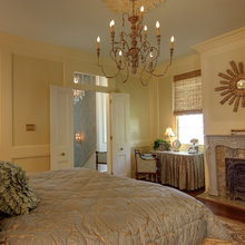Master Bedroom / Bath