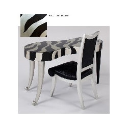 AM Line - Desks And Hutches