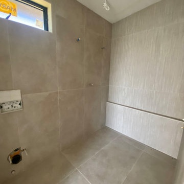 Nehalem Large Format Tile Masterbath