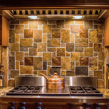 Love the space on either side of cooktop