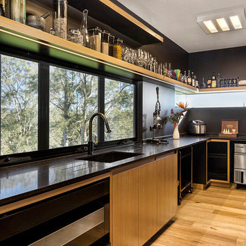 LUXE LODGE - Butlers Pantry