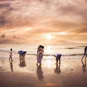 Desiré Alualu's photo