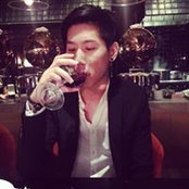 Han Jing Guang's photo