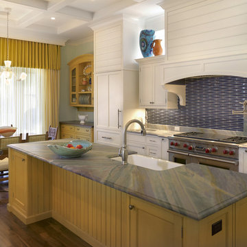 Home Builders Tampa Florida - Alvarez Homes - Modern Kitchen in The Milkey Home