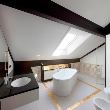 DAVINCI HAUS bathrooms