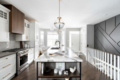 Inspiration for a transitional kitchen remodel in Toronto