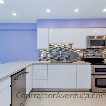 Condo Aventura