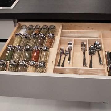 Modern Kitchen OakWood Design Centre